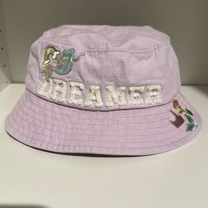 Disney's DREAMER Bucket Hat - one‎ size